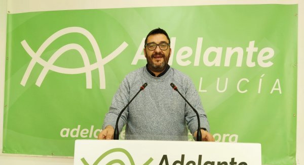 Estepona regula el tránsito de vehículos de movilidad personal dentro del casco antiguo