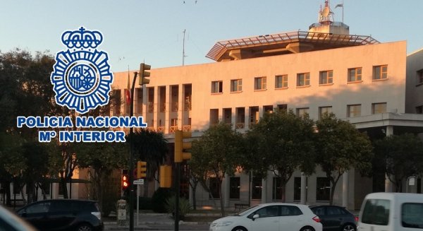 Detienen en Málaga a tres personas por estafar a siete compañías de seguros