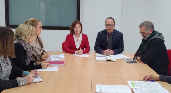 El Ayuntamiento de Vélez-Málaga promueve un estudio de inclusión socio-laboral en zonas desfavorecidas