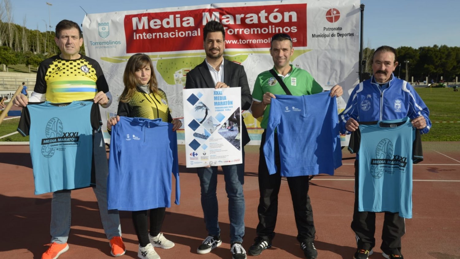 Más de 1.600 atletas participan este domingo en la Media Maratón Internacional de Torremolinos