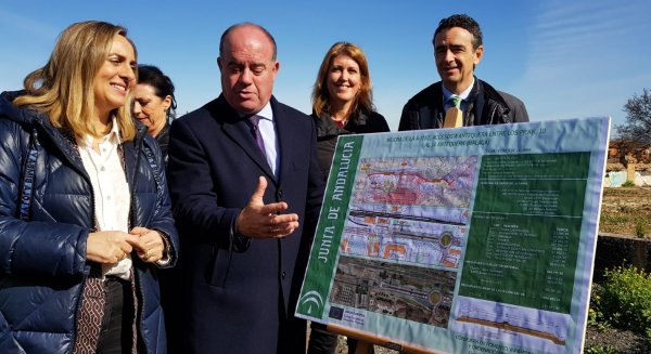 Fomento inicia las obras de mejora del acceso a Antequera desde la A-7282