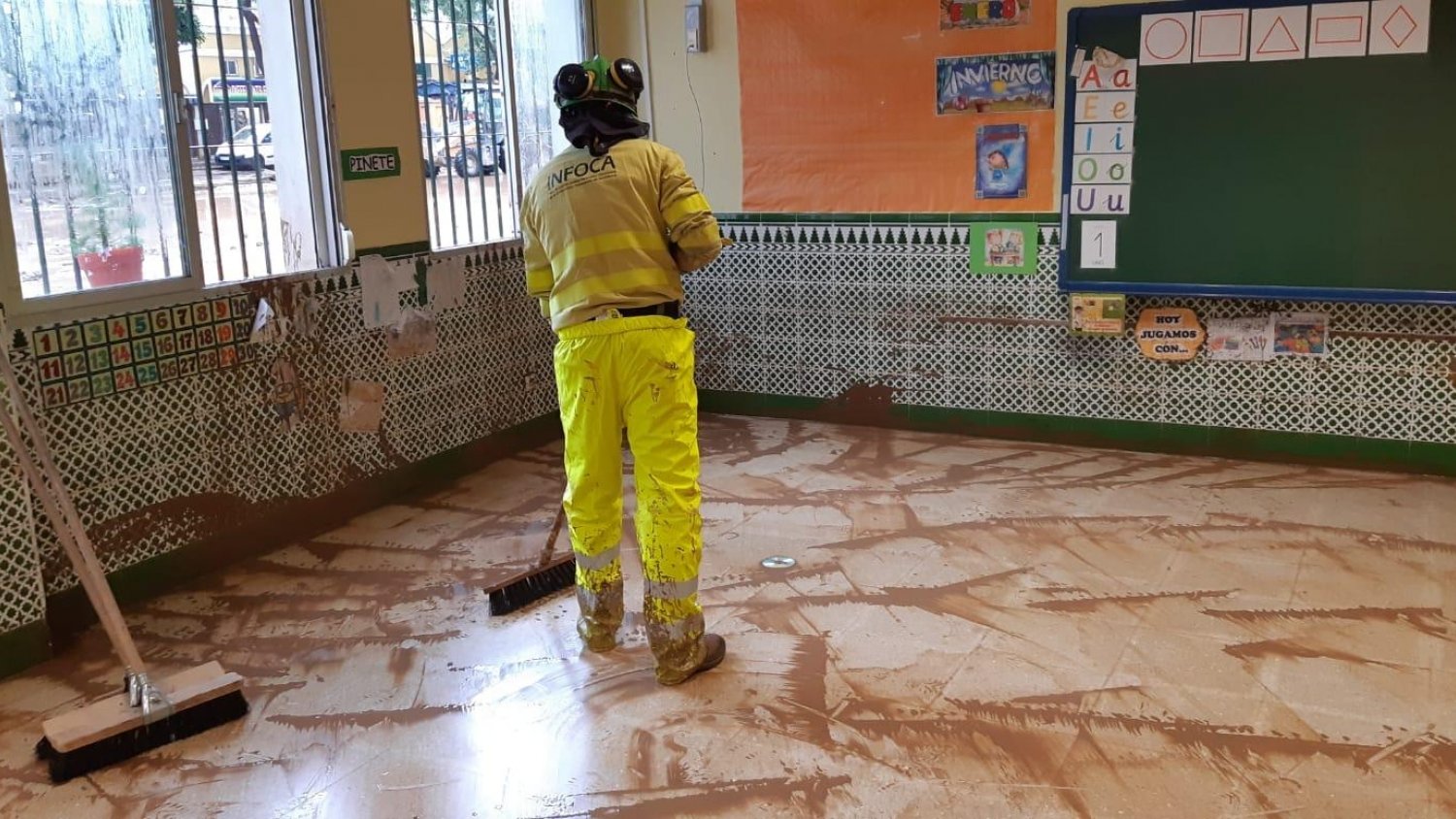 Más de 750 estudiantes se quedan sin clase en Campanillas