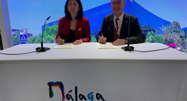 El mayor proveedor de servicios turísticos de China promocionará la ciudad de Málaga en el país asiático