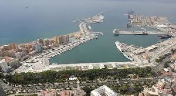 El Puerto de Málaga se abre al mercado náutico deportivo en el encuentro 'Boot Düsseldorf'