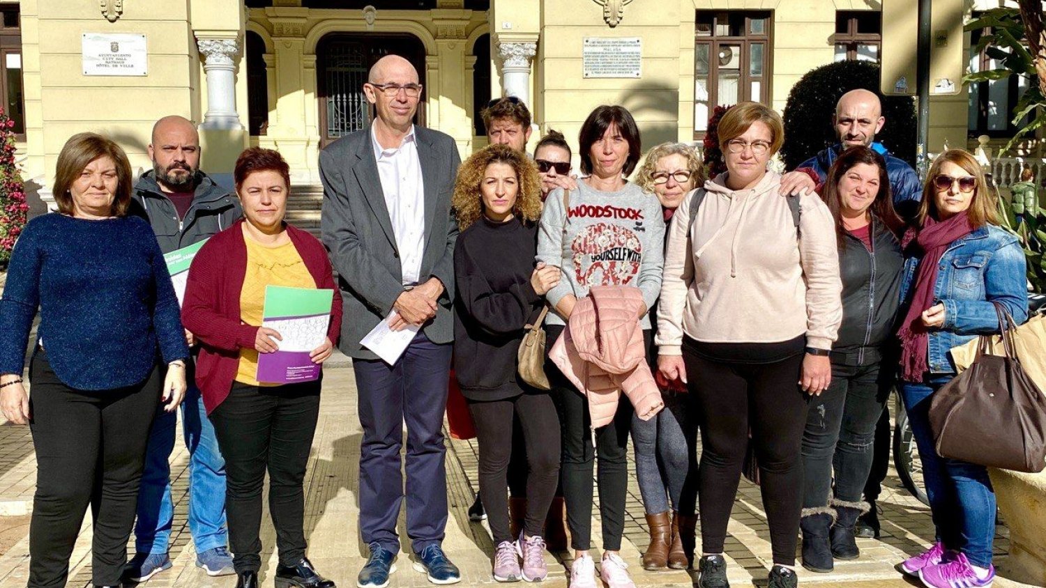 Adelante Málaga exige subrogar a las limpiadoras del IMV y volver a hacer público el servicio