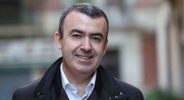 Lorenzo Silva inicia la temporada 2020 del ciclo ‘Encuentros Planetarios’ de la Fundación Rafael Pérez Estrada