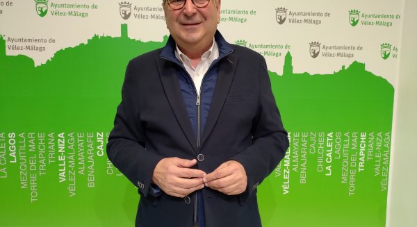 Vélez-Málaga estudia el proyecto presentado por Unicaja para rehabilitar el edificio de Las Claras