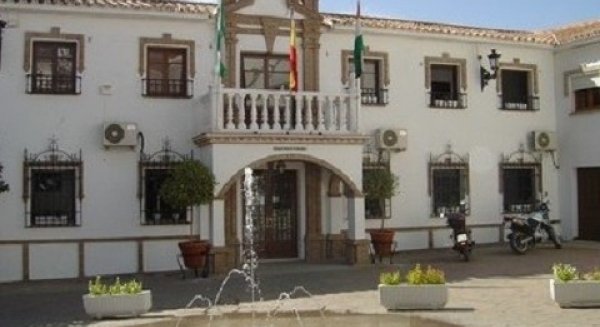 Cs presenta en Alcaucín una moción de censura contra el PSOE, su socio de gobierno