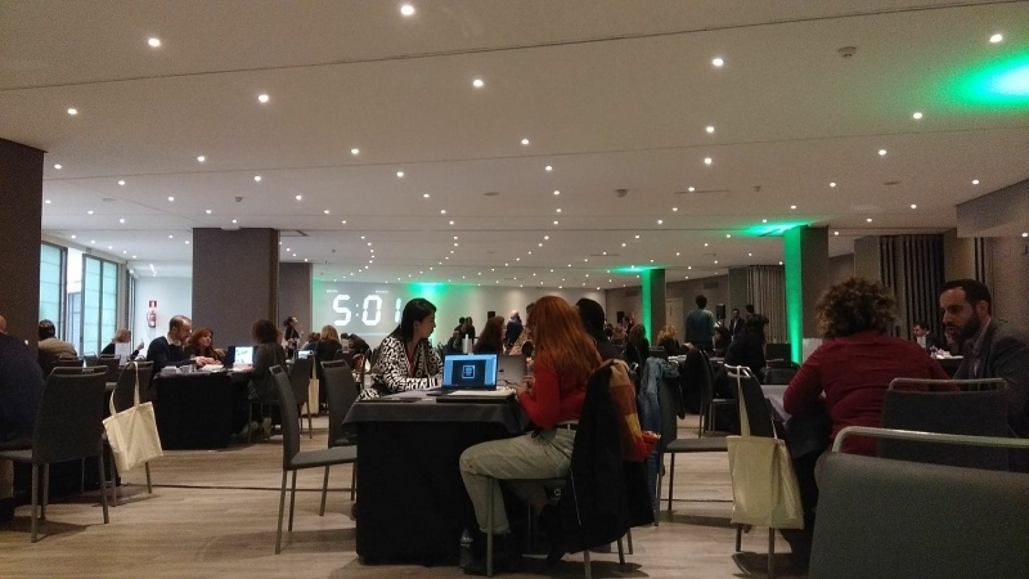 La Costa del Sol presenta su oferta de congresos y reuniones a profesionales de Francia, Bélgica y Suiza en el foro Meet and Com Sevilla