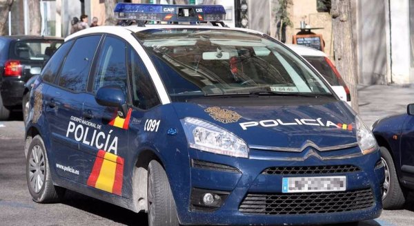 Detenido en Vélez-Málaga un hombre por compartir archivos de contenido sexual de menores a través de redes sociales