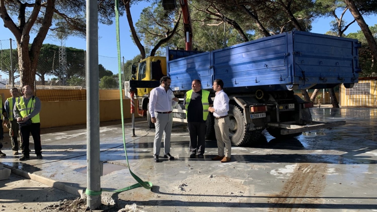Marbella acomete obras de mejora y ampliación en las pistas de baloncesto del complejo deportivo de Santa María de Las Chapas