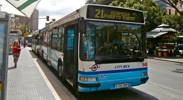 Refuerzan con 5.500 plazas el servicio de autobús para la Fiesta Mayor de Verdiales en Alhaurín de la Torre