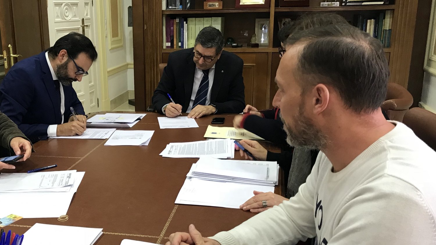 El Ayuntamiento de Vélez-Málaga cierra un préstamo de 4 millones para inversiones