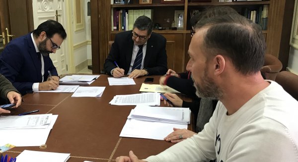 El Ayuntamiento de Vélez-Málaga cierra un préstamo de 4 millones para inversiones