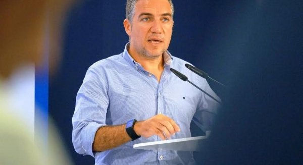 Bendodo denuncia que si el PSOE estuviese gobernando en la Junta el Gobierno central no intervendría las cuentas