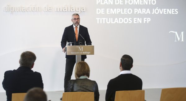 La Diputación pone en marcha un plan para fomentar la contratación de jóvenes titulados de FP