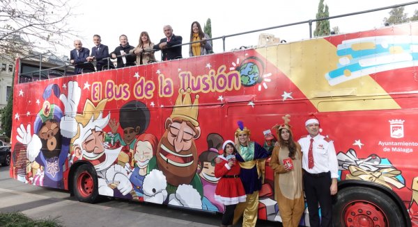 'El bus de la ilusión' vuelve a recorrer Málaga entre el 20 de diciembre y el 4 de enero con tours solidarios