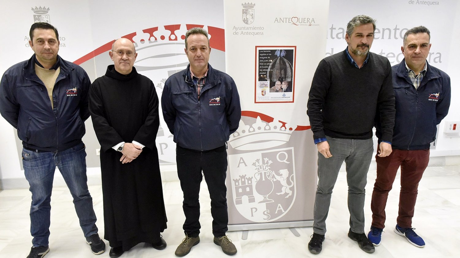 Radio Taxi Antequera ofrecerá transporte gratuito a cincuenta internos de las residencias de San Juan de Dios y La Vega para ver el alumbrado navideño