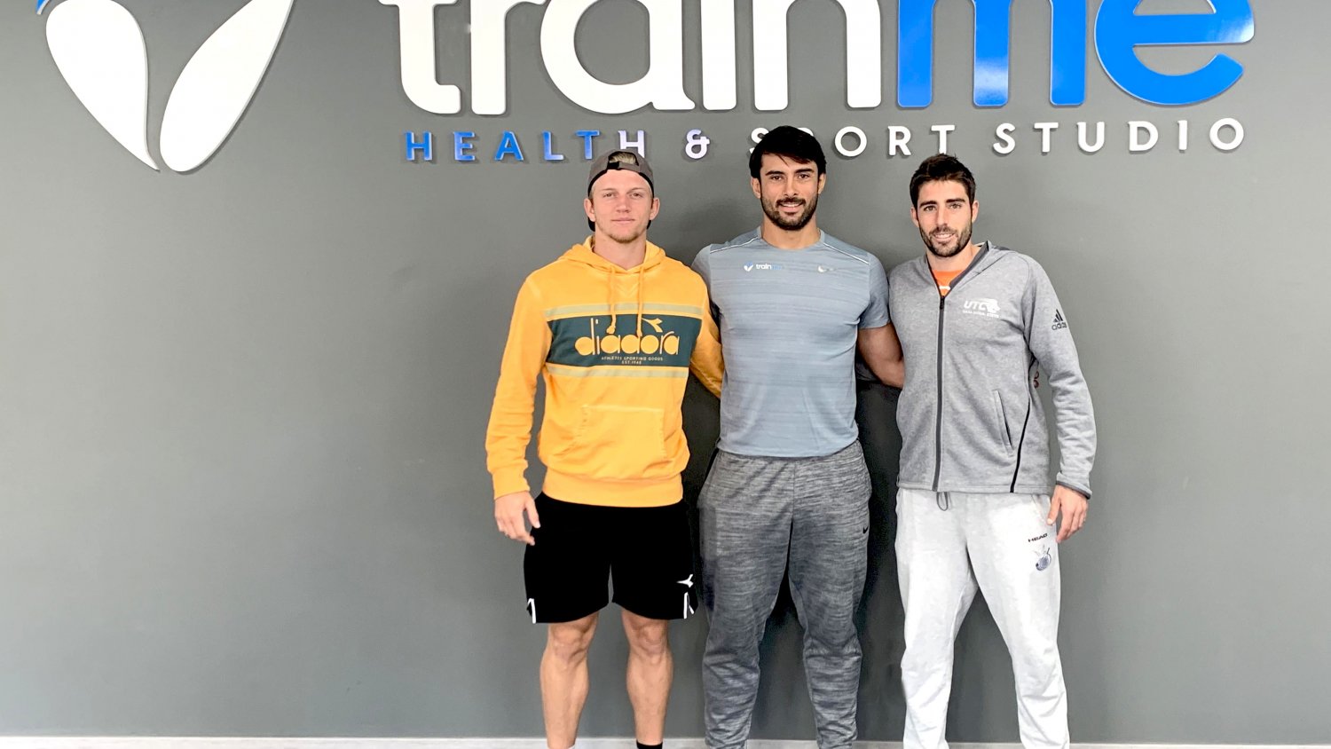 Los tenistas Davidovich y Enrique López preparan su siguiente temporada en el centro médico deportivo Trainmestudio de Fuengirola