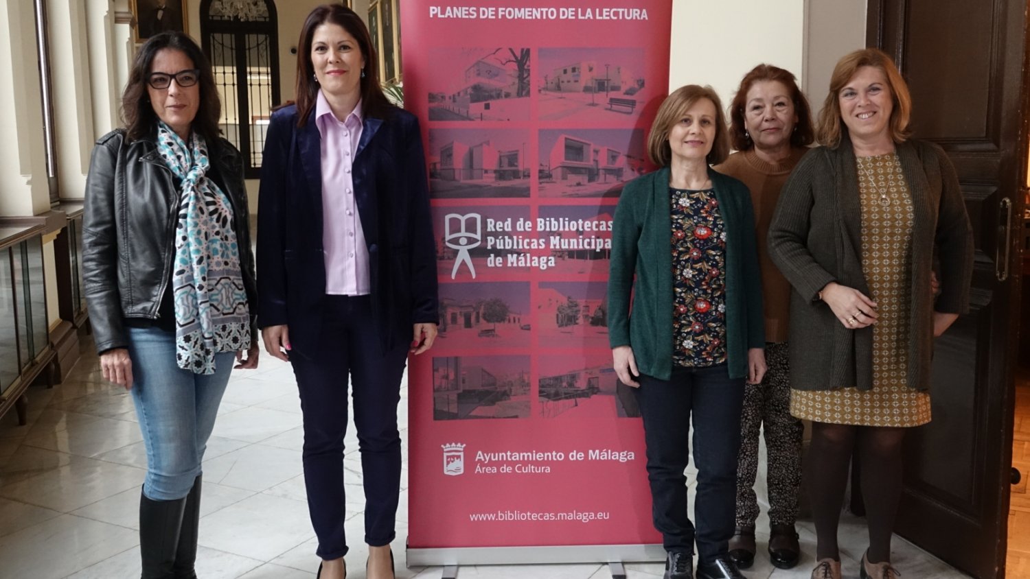 Cinco bibliotecas públicas amplían el horario de las salas de estudio en Navidad y durante los exámenes