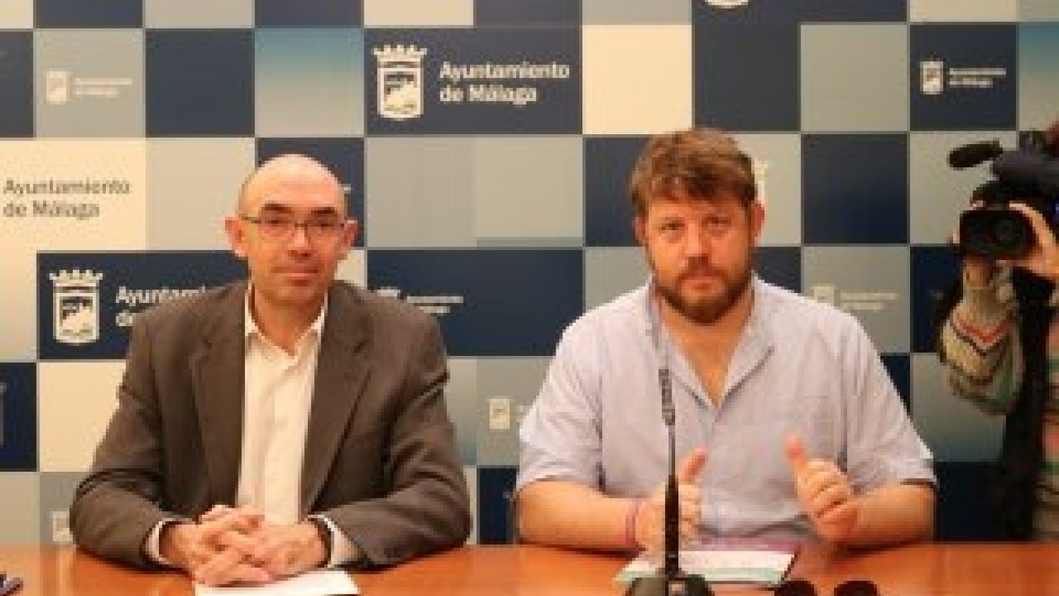 Adelante propone un análisis riguroso para implantar la tasa turística en Málaga