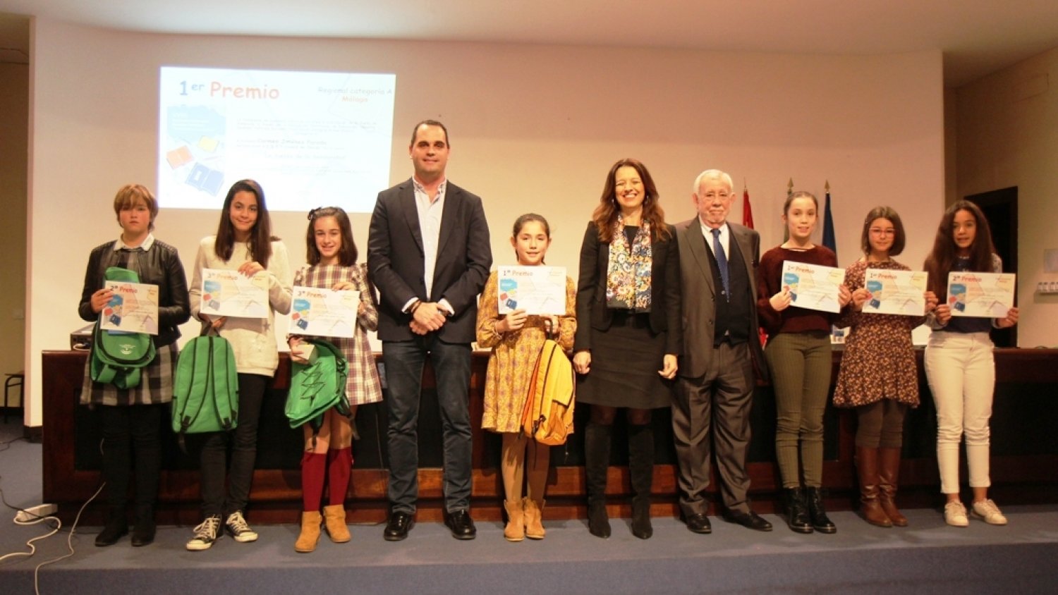 Una alumna de Villanueva de la Concepción gana el certamen literario “Solidaridad en letras”