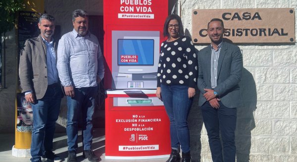 El PSOE de Málaga inicia una campaña para reclamar cajeros automáticos en todos los pueblos