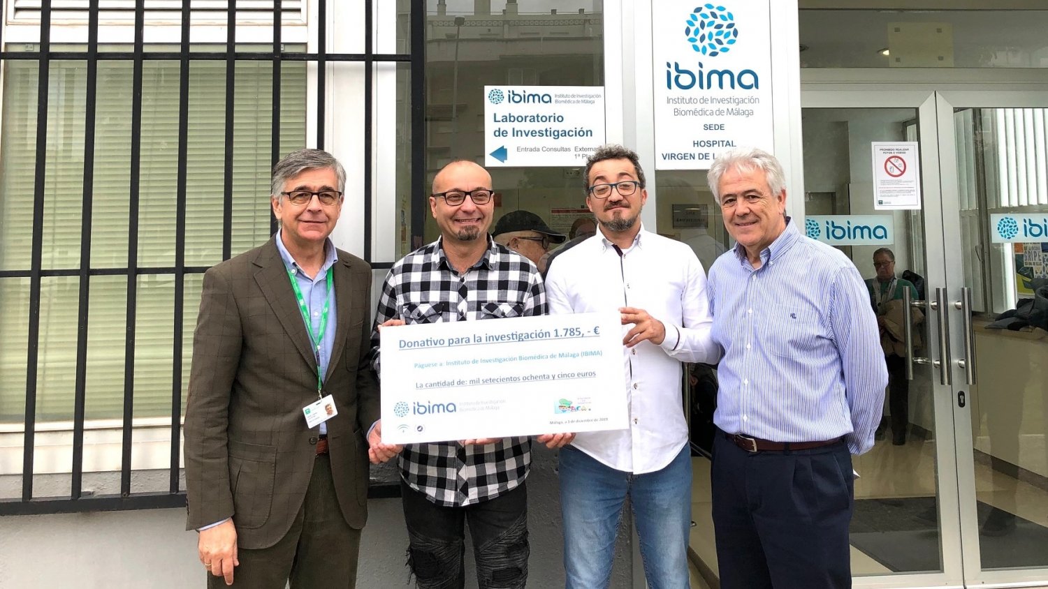 La Asociación 'Payasos de Hospital' dona al IBIMA 1.785 euros para la investigación en cáncer