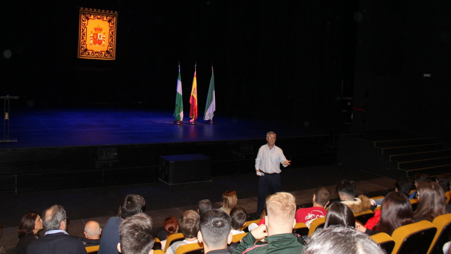 El alcalde de Estepona ofrecerá una charla sobre la Constitución Española a 500 estudiantes de bachillerato