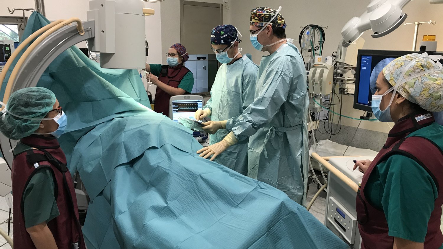 El Hospital Regional de Málaga, acreditado como 'excelente' en la implantación de marcapasos
