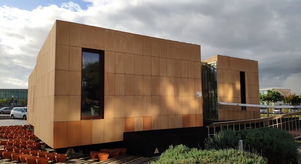Smart-Campus celebra una jornada de divulgación en la 'Casa Solar' diseñada por estudiantes de Arquitectura