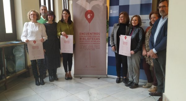 La escritora Joana Bonet inaugura mañana el VI Ciclo de 'Encuentros con autores en las Bibliotecas'