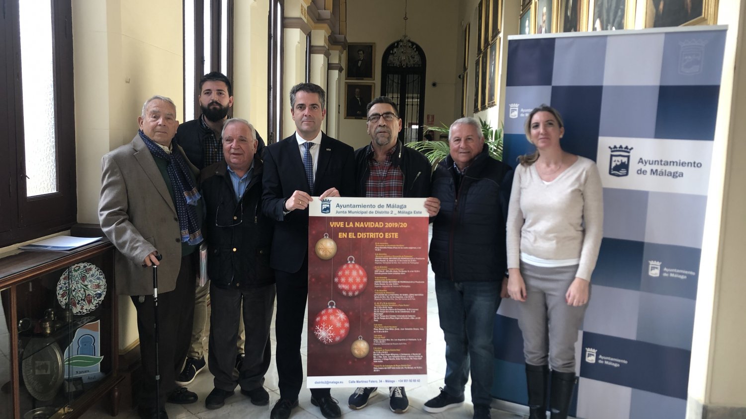 El distrito de Málaga Este celebra la Navidad con concursos de escaparates, belenes y christmas