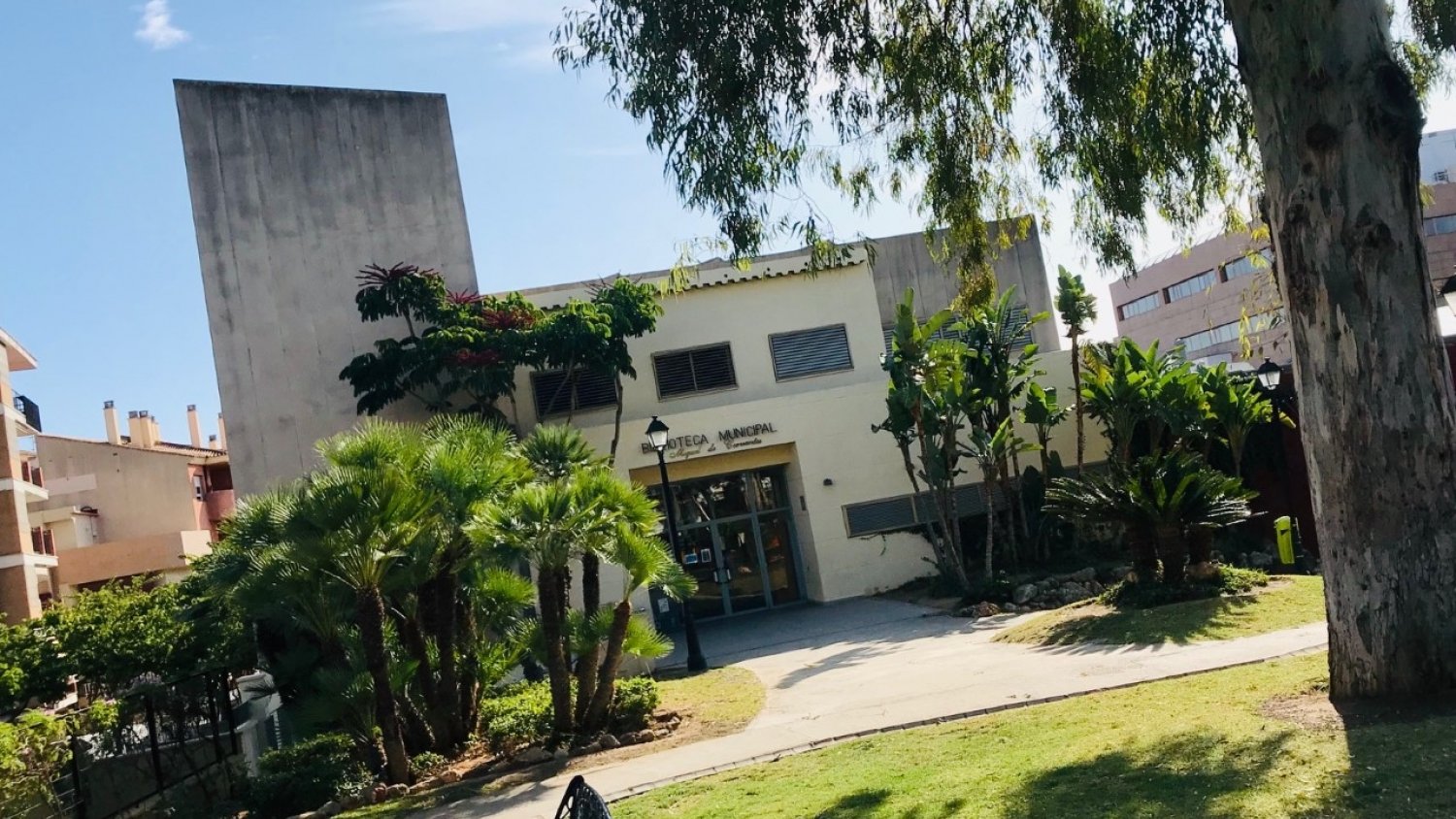 La biblioteca Cervantes de Fuengirloa acoge la presentación del libro de Guadalupe Eichelbaum “No lo abras”