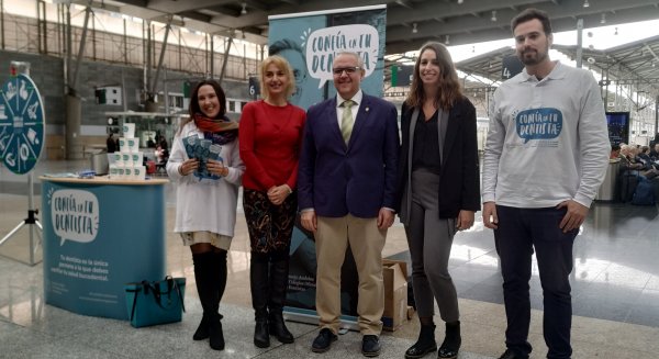 La campaña 'Confía en tu dentista' busca fomentar las revisiones dentales por 