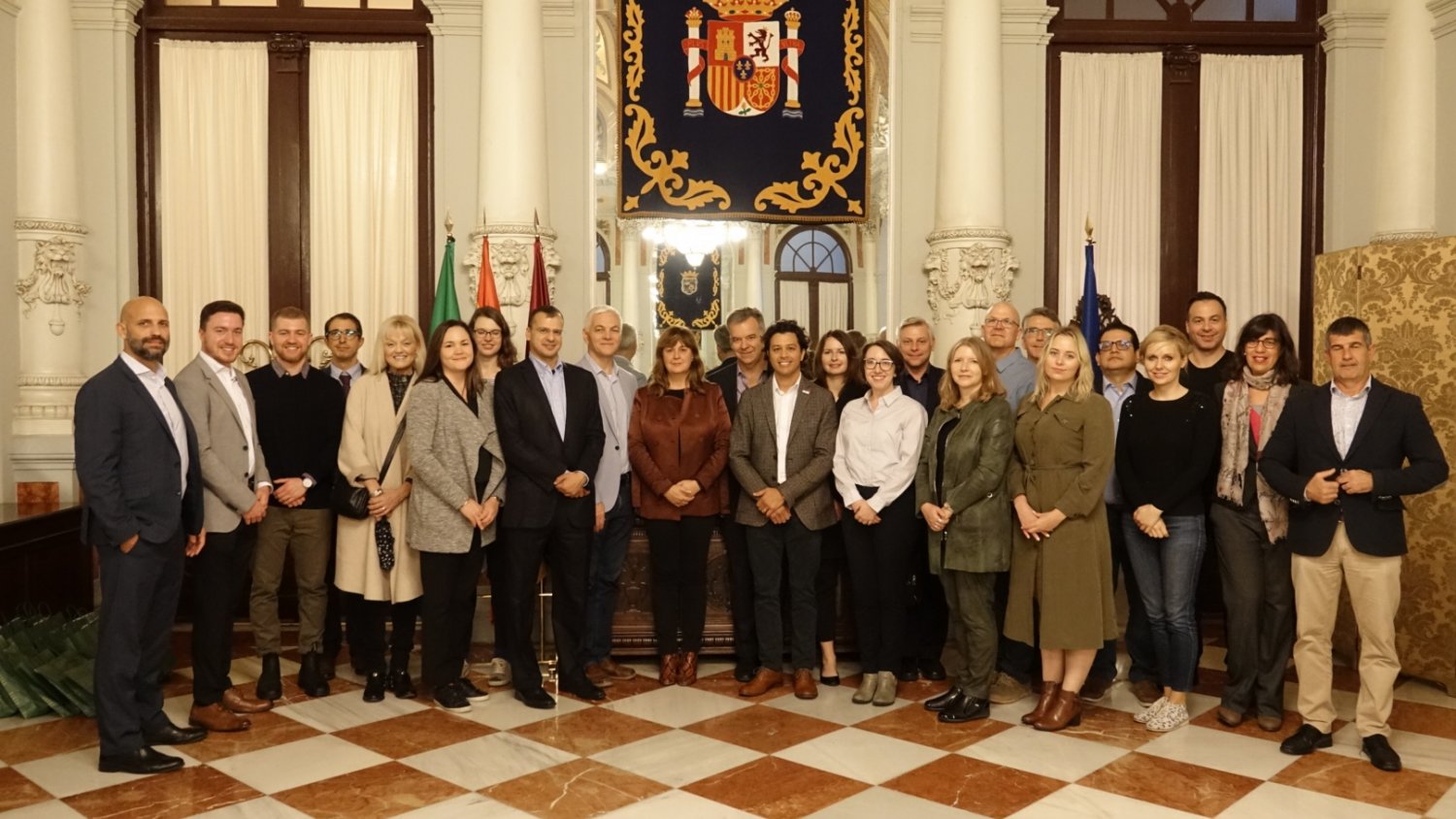 El Ayuntamiento recibe a una delegación de Canadá interesada en los avances de Málaga como Smart City