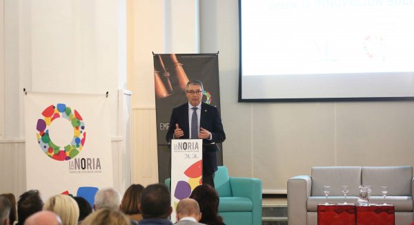 La Diputación reúne a más de 100 expertos para abordar la despoblación de forma transversal