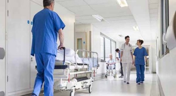 El Sindicato Médico de Málaga convoca el lunes una huelga para exigir mejoras en el convenio laboral