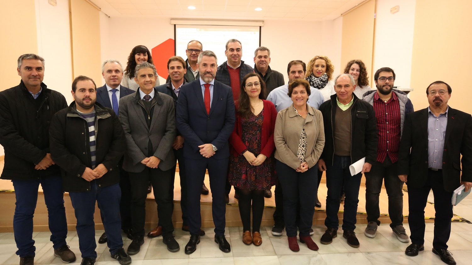 La Diputación ofrece a los ayuntamientos dos nuevas herramientas para facilitar la gestión económica