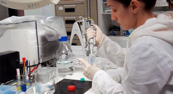 Investigadores de la UMA proponen el apoyo social como herramienta clave para el tratamiento de la drogadicción
