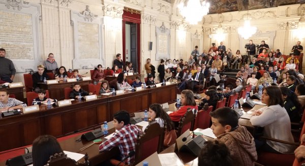 Málaga acoge el XXV Pleno Infantil Municipal para fomentar la participación ciudadana en los menores