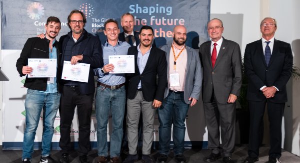 Un equipo malagueño premiado por crear un sistema que promueve la vacunación en países subdesarrollados