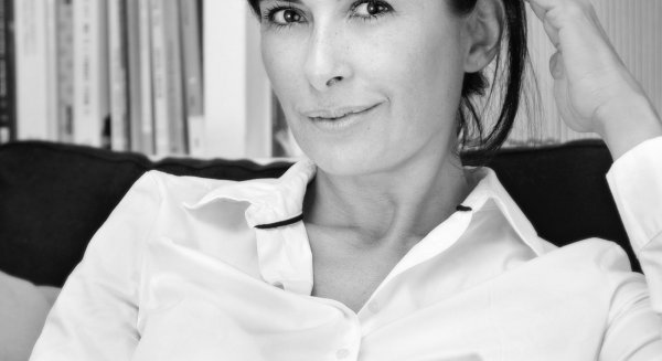 La poeta Beatriz Russo protagoniza el jueves una nueva cata literarial del otoño cultural de Cruz Humilladero