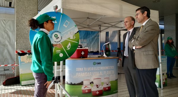 La campaña 'Dona vida al planeta ' para concienciar sobre el reciclaje de RAEE finaliza en Málaga
