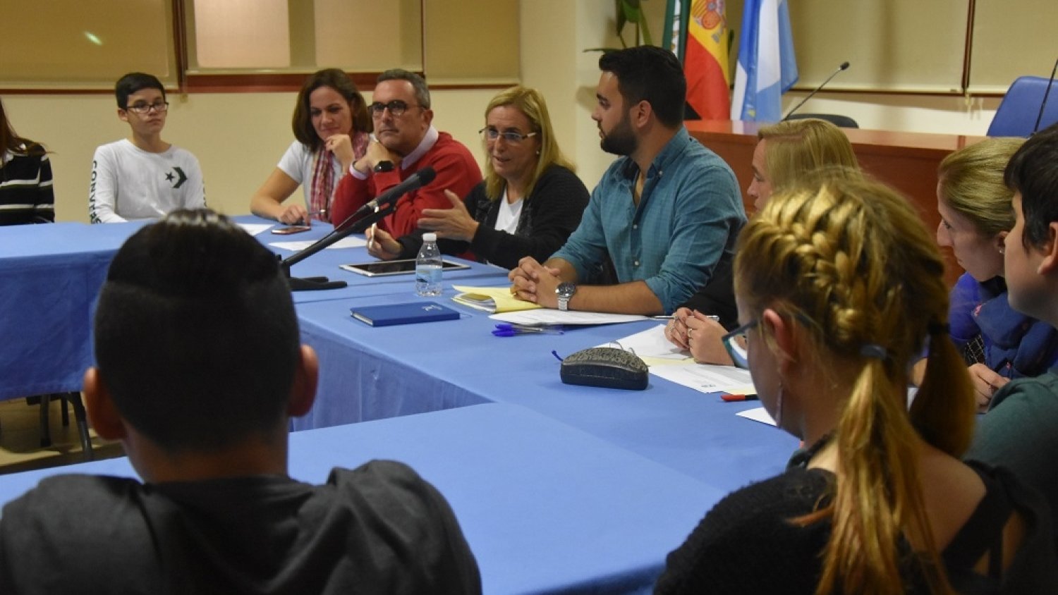 Fuengirola crea un Consejo de la Juventud para implicar a las jóvenes en el día a día de la ciudad