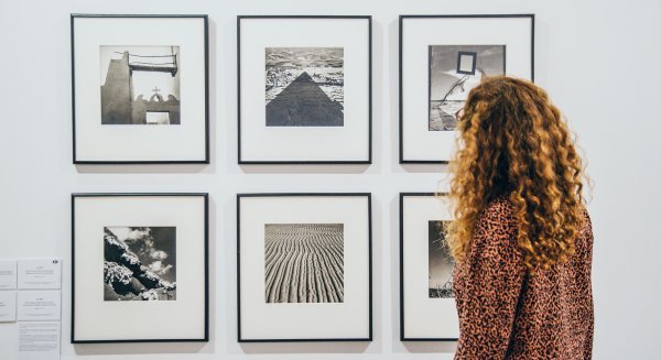 Un exposición de La Térmica muestra las 100 imágenes más 