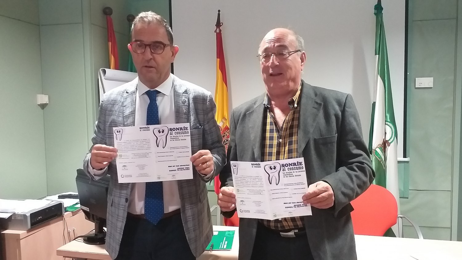 La Unión de Consumidores de Málaga presenta una campaña para informar sobre tratamientos dentales