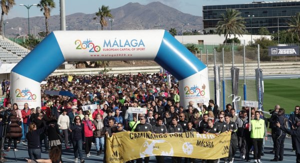 2.500 escolares recorren la distancia Málaga-Pekín para concienciar sobre la obesidad infantil