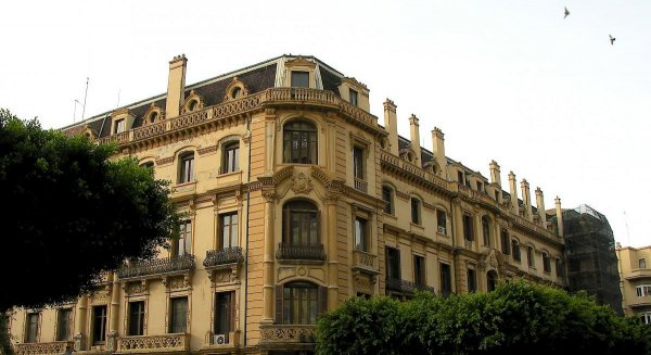 El Consejo de Gobierno da luz verde a la venta del edificio de Correos y el palacio de la Tinta