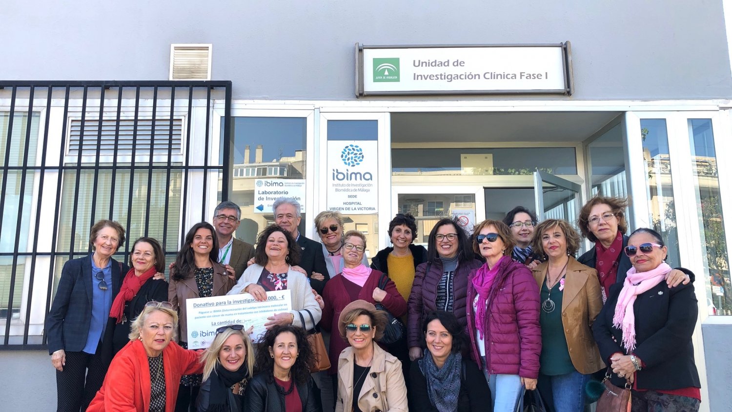 ASAMMA realiza una donación a IBIMA para investigar la carga genética del cáncer de mama metastásico